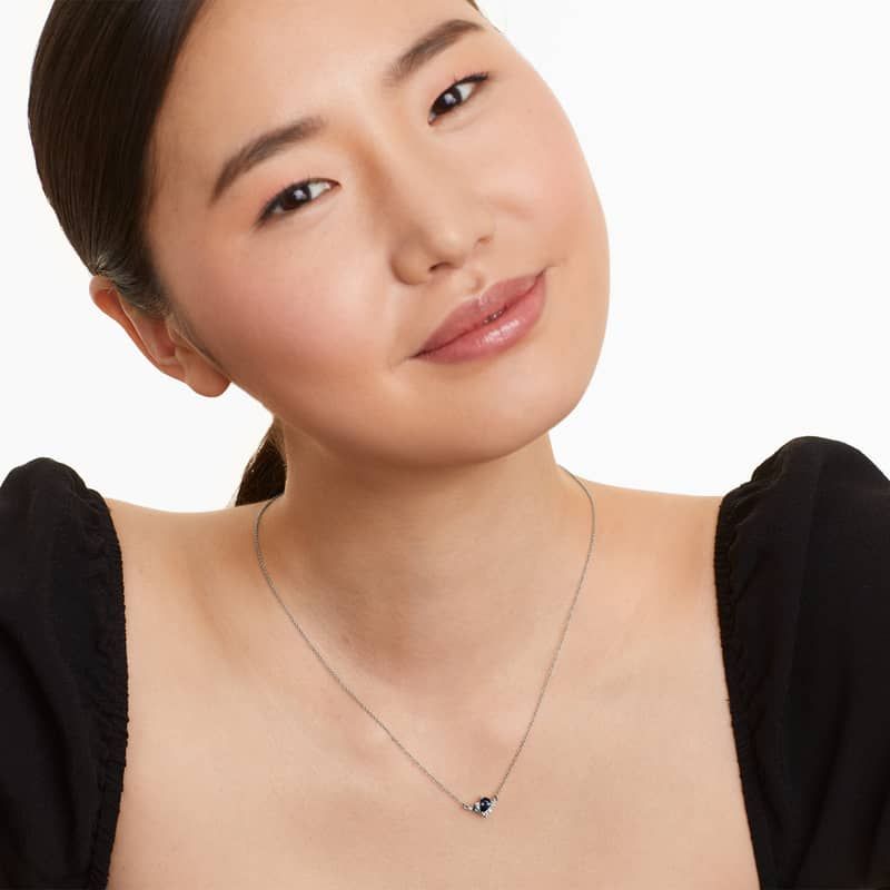 14K Yellow Gold Emerald Cut Garnet Birthstone Pendant Necklace