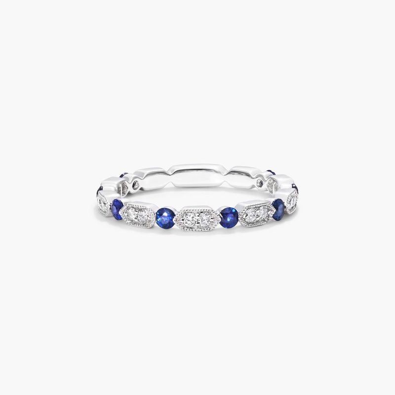 14K White Gold Oval Blue Sapphire and Diamond Ring